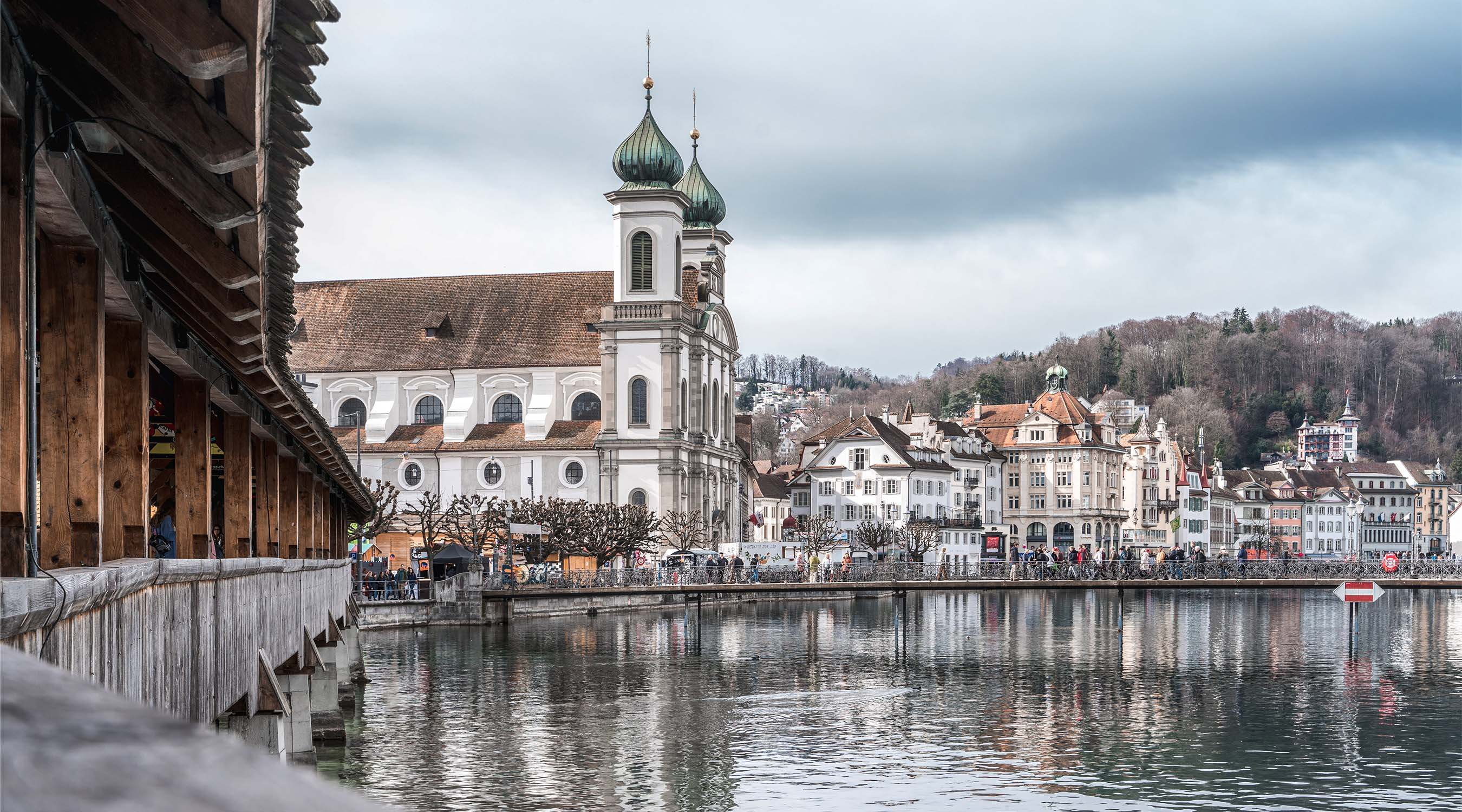 <p>Luzern zählt zweifellos zu den schönsten Städten der Schweiz und besticht durch eine Vielzahl an Sehenswürdigkeiten.</p>